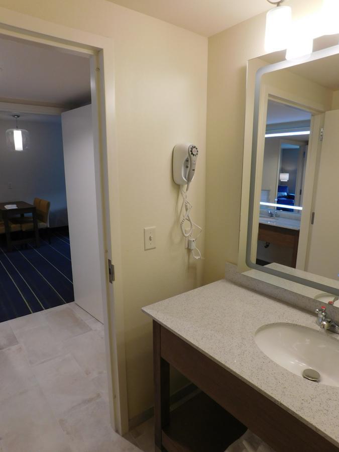 Days Inn & Suites By Wyndham Kearney Ne Extérieur photo